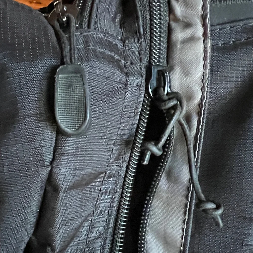Targus Black and Gray Men's Backpack